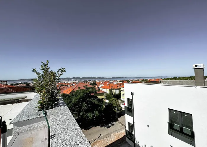 Brand New 2 Bed, 1 Bath Zadar
